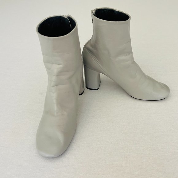 ❤️ CELINE PARIS BALLET RELOADED GRAY LAMBSKIN LEATHER ANKLE BOOTS ITALY - Picture 3 of 11